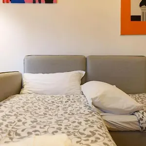 https://primopiano-vanzetti.italymilanhotels.net