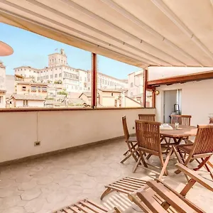 Attic With Terrace By Trevi Fountain Rome